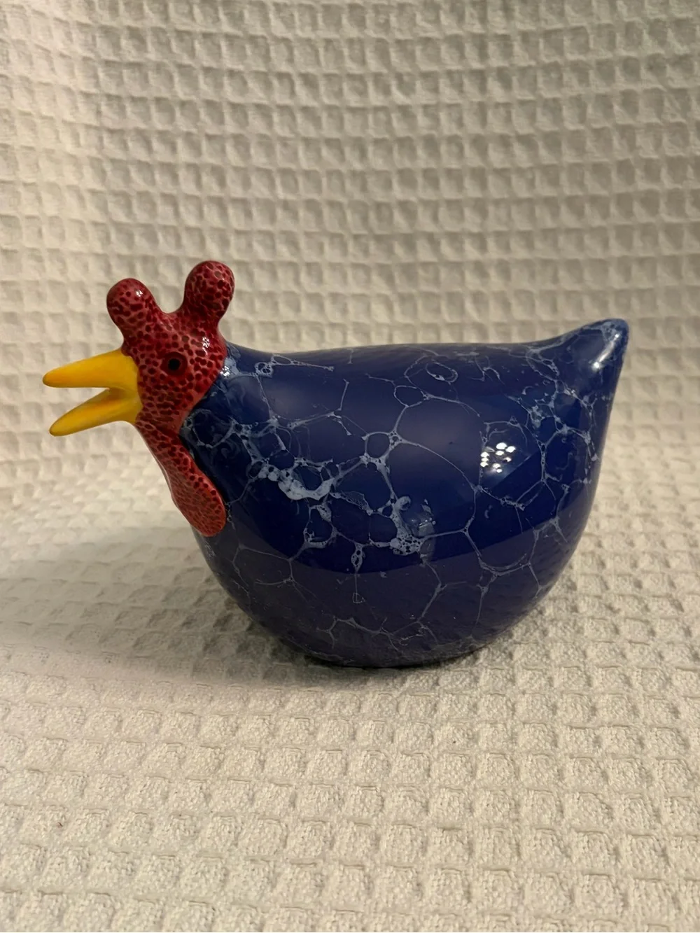 Vintage CBK Ltd. 1999 Ceramic Blue Marbled Look Chicken Figurine With Red Comb